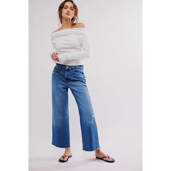 Frame The Relaxed Straight Jean in Mariner Wash Mid Rise Crop Size 28 - Picture 3 of 12